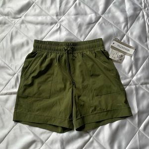 Mondetta athletic shorts